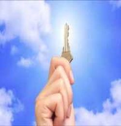 Why Are You Waiting to Launch your Career until After you’re Licensed?