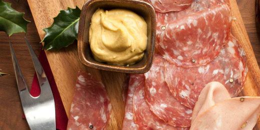 Why You Should Steer Clear of a No-Carb Diet, According to a Dietitian