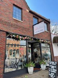 Hittin’ The Town: Learning to create beautiful bouquets