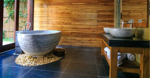 Bathroom Remodels and Upgrades That Buyers Will Love