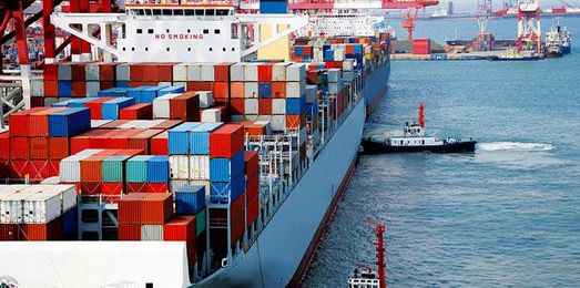 Why Container Ships Need Better Fire-Fighting Systems