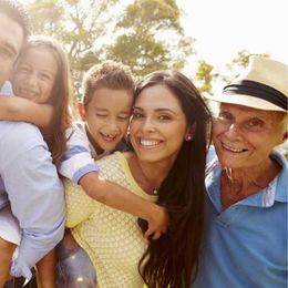 How Sandwich Generation Caregivers Can Manage Stress