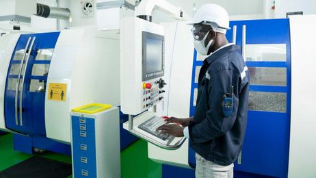 The 4 Essential Tips For Safety In Your CNC Machine Shop