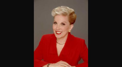 Dear Abby: What is a proper tip to leave a server at an all-you-can-eat buffet?  
