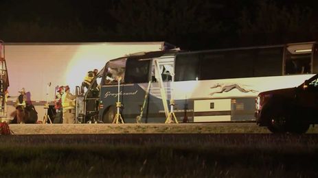 3 killed, 14 injured in Illinois crash involving Greyhound bus, tractor-trailers
