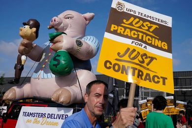 Huge UPS Strike Could Wreck U.S. Economy and Benefit Amazon